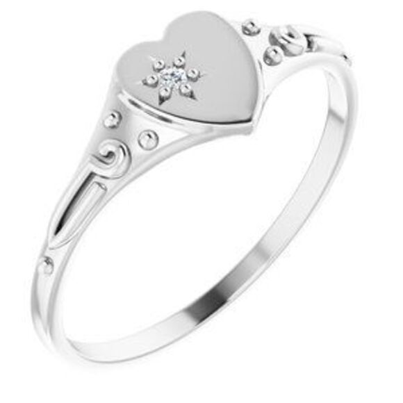 14K White .01 CT Natural DiamondHeart Ring